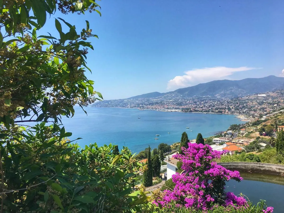 Holiday home Maison Buonaparte, Luxury Sea View Private House Villa Sanremo Italy